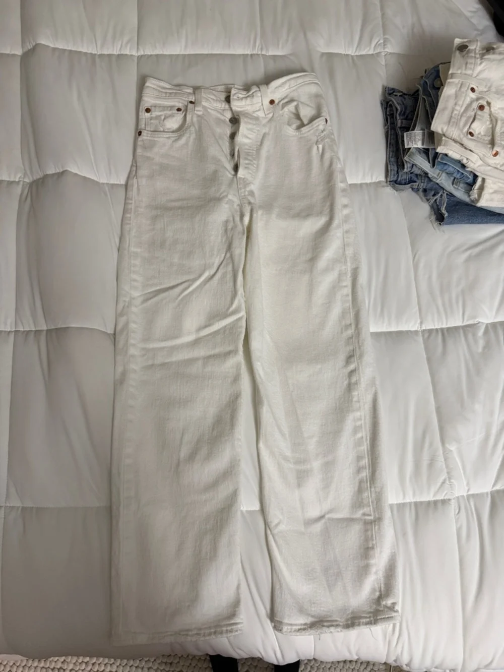 Levi’s Ribcage Straight Ankle Jeans - Picture 4 of 6